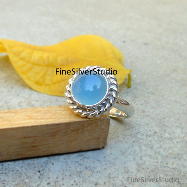 Round Blue Cabochon Stone Ring Blue Chalcedony