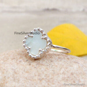 Mother of Pearl Four Leaf Clover Ring
